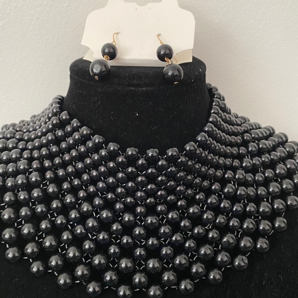 🌺Black Collar Necklace/Earring Set - Picture 2 of 5